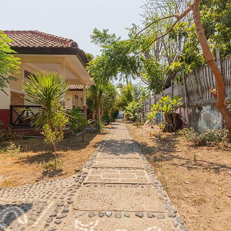 Homestay Lucu 2 กีลีตราวางัน ภายนอก รูปภาพ